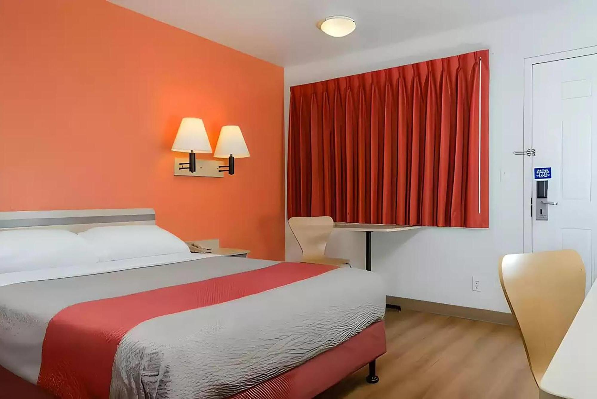 Super 8 By Wyndham 2*